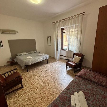 Pm 41 Via Ennio Porrino Guest House Alghero Exterior foto