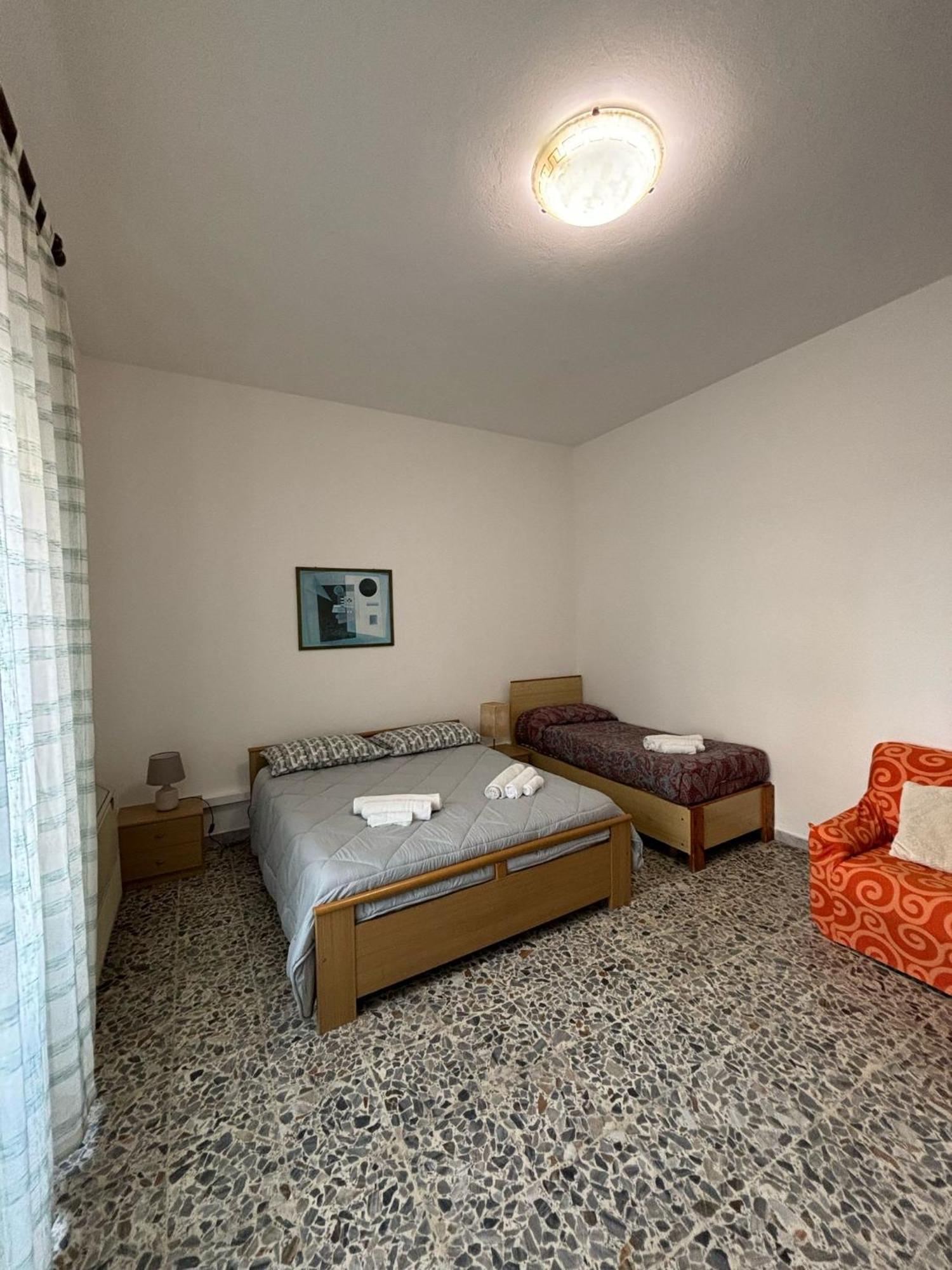 Pm 41 Via Ennio Porrino Guest House Alghero Exterior foto