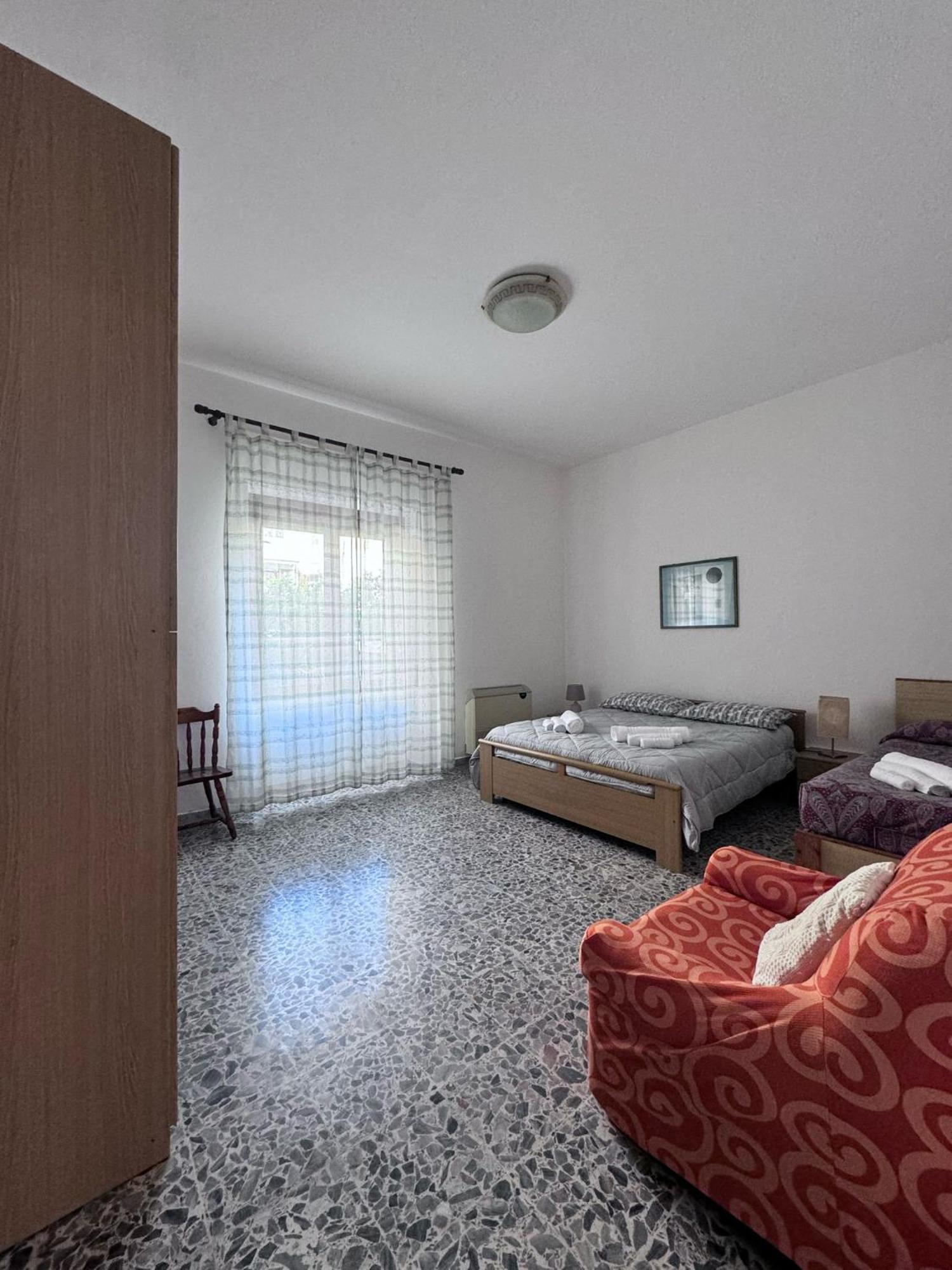 Pm 41 Via Ennio Porrino Guest House Alghero Exterior foto